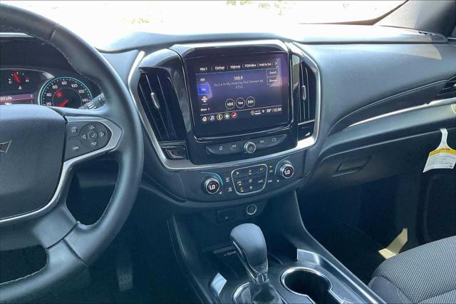 used 2023 Chevrolet Traverse car, priced at $31,999