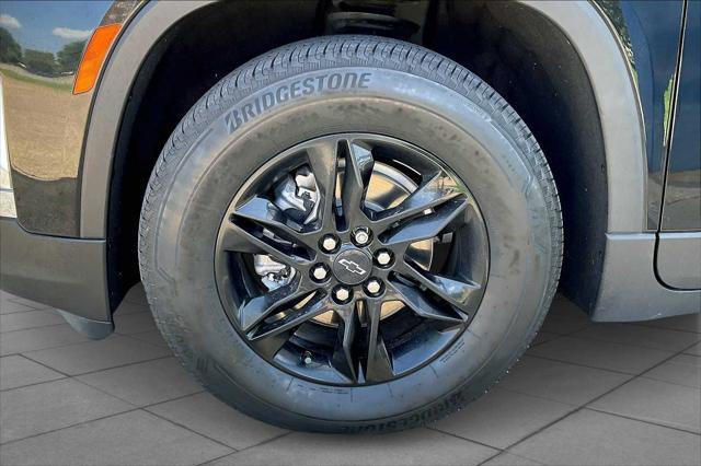 used 2023 Chevrolet Traverse car, priced at $31,999