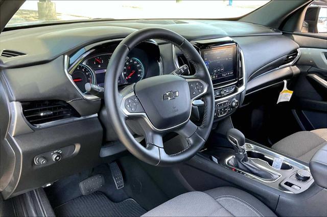used 2023 Chevrolet Traverse car, priced at $31,999