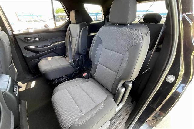 used 2023 Chevrolet Traverse car, priced at $31,999