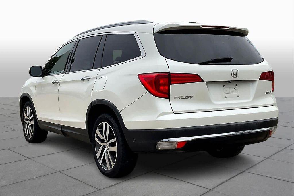 used 2016 Honda Pilot car, priced at $11,999