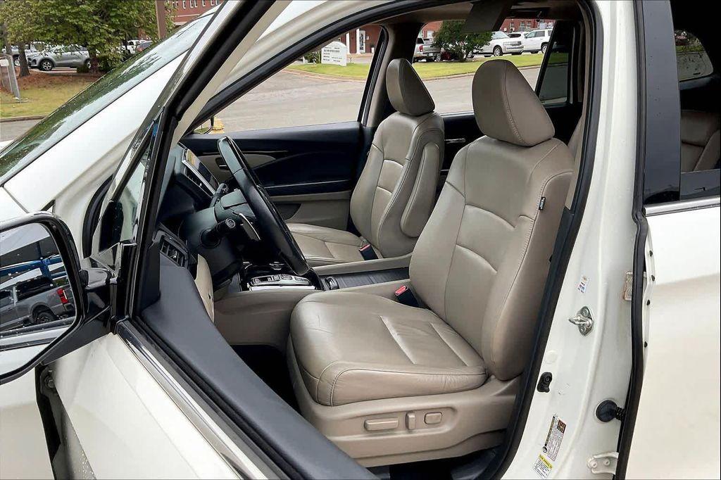 used 2016 Honda Pilot car, priced at $11,999