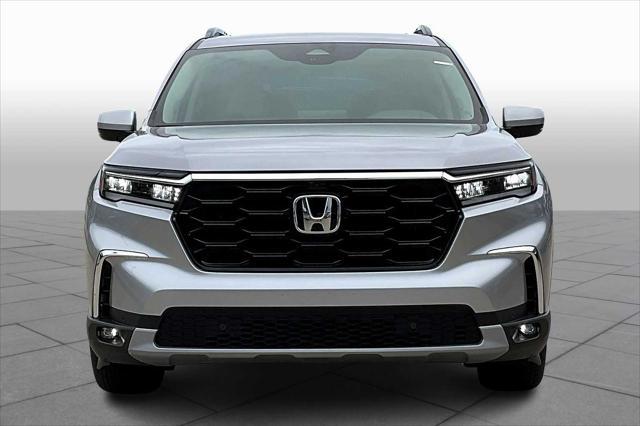 new 2025 Honda Pilot car, priced at $54,530