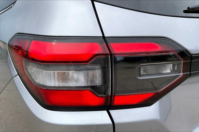 new 2025 Honda Pilot car, priced at $54,530