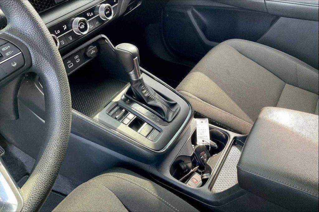 used 2024 Honda CR-V car, priced at $27,999