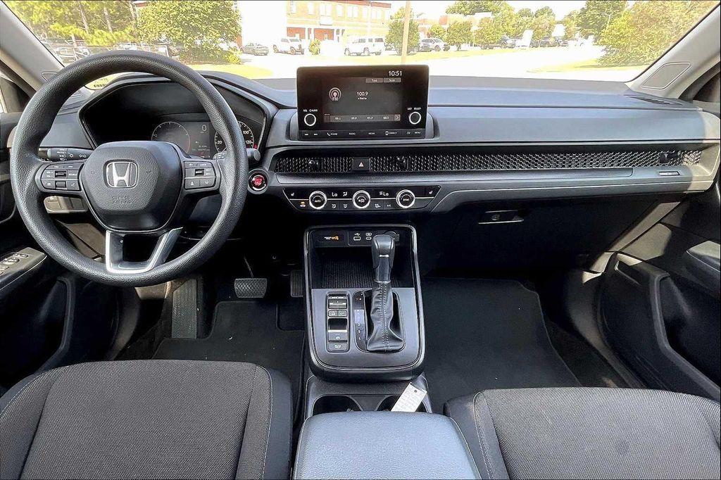 used 2024 Honda CR-V car, priced at $27,999
