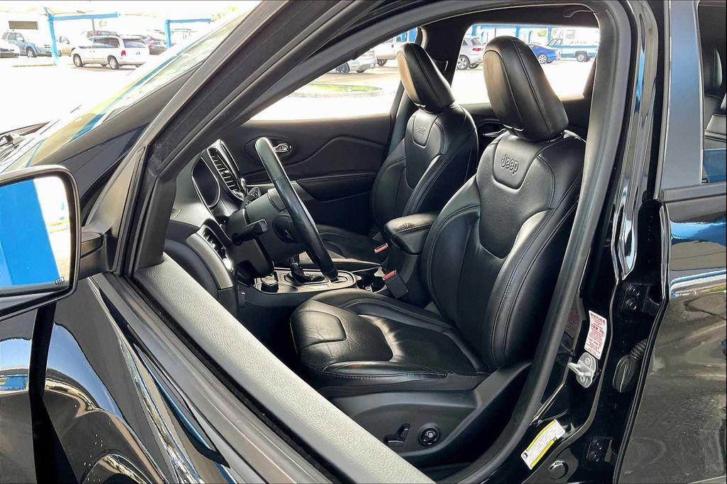 used 2019 Jeep Cherokee car, priced at $16,599
