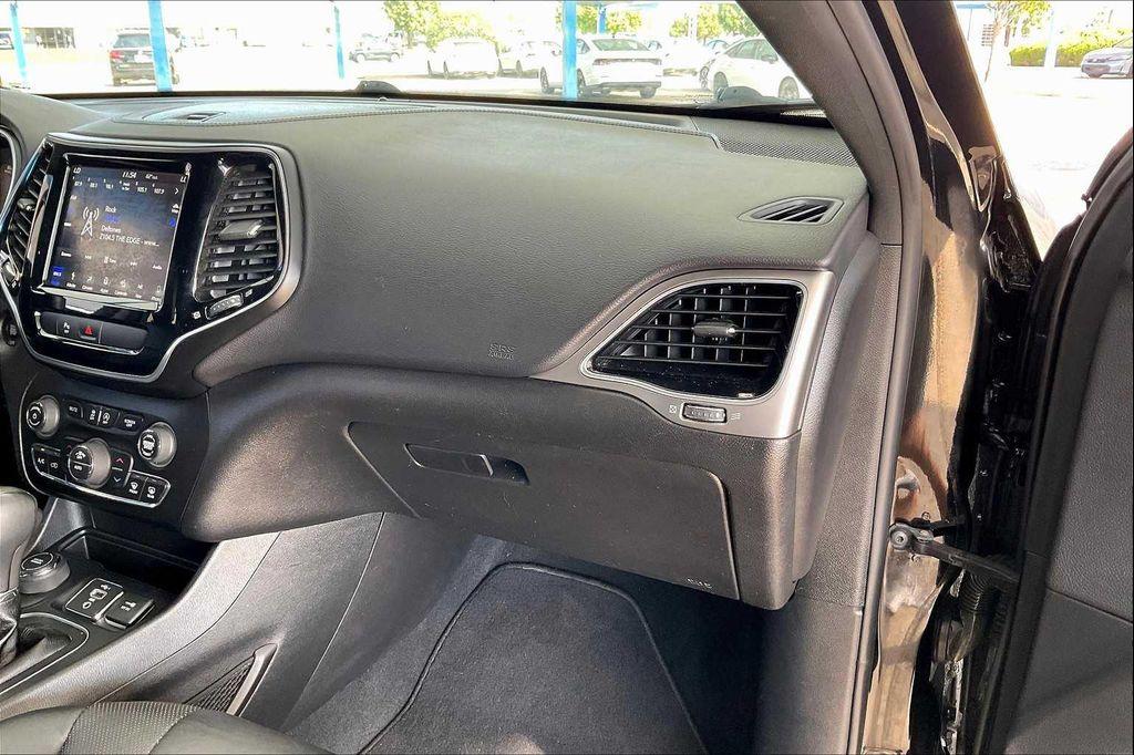 used 2019 Jeep Cherokee car, priced at $16,599