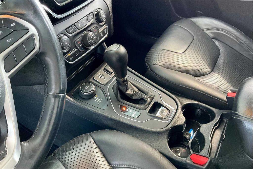 used 2019 Jeep Cherokee car, priced at $16,599