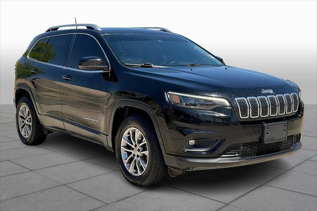 used 2020 Jeep Cherokee car, priced at $15,999