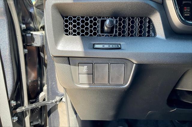 new 2025 Honda CR-V Hybrid car, priced at $36,045