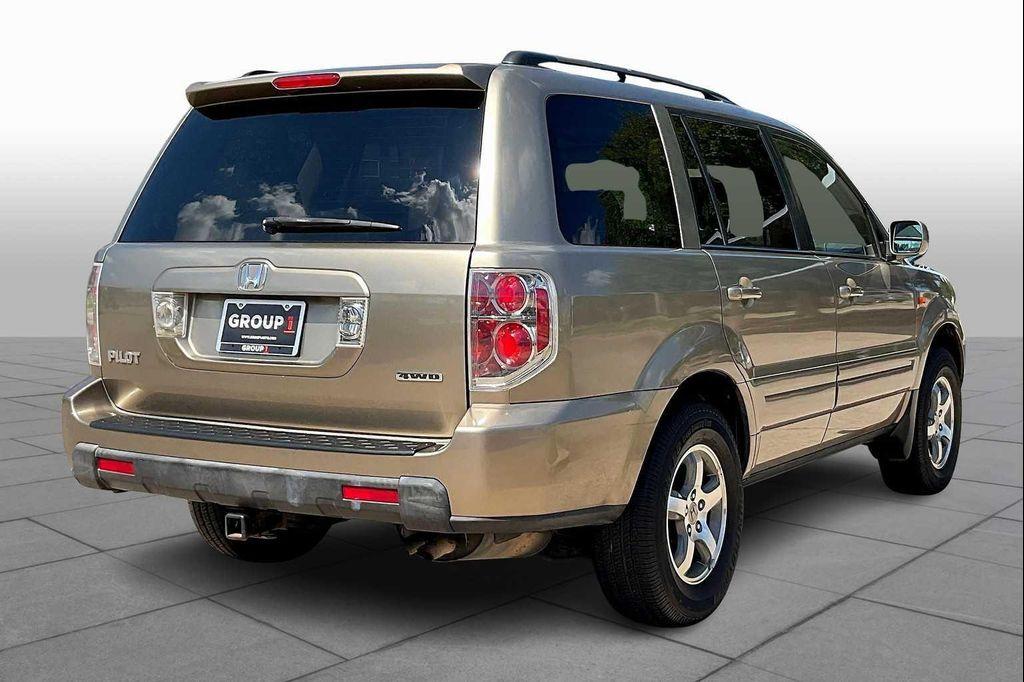 used 2008 Honda Pilot car, priced at $5,000