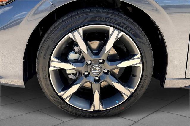 new 2025 Honda Civic Hybrid car, priced at $34,300