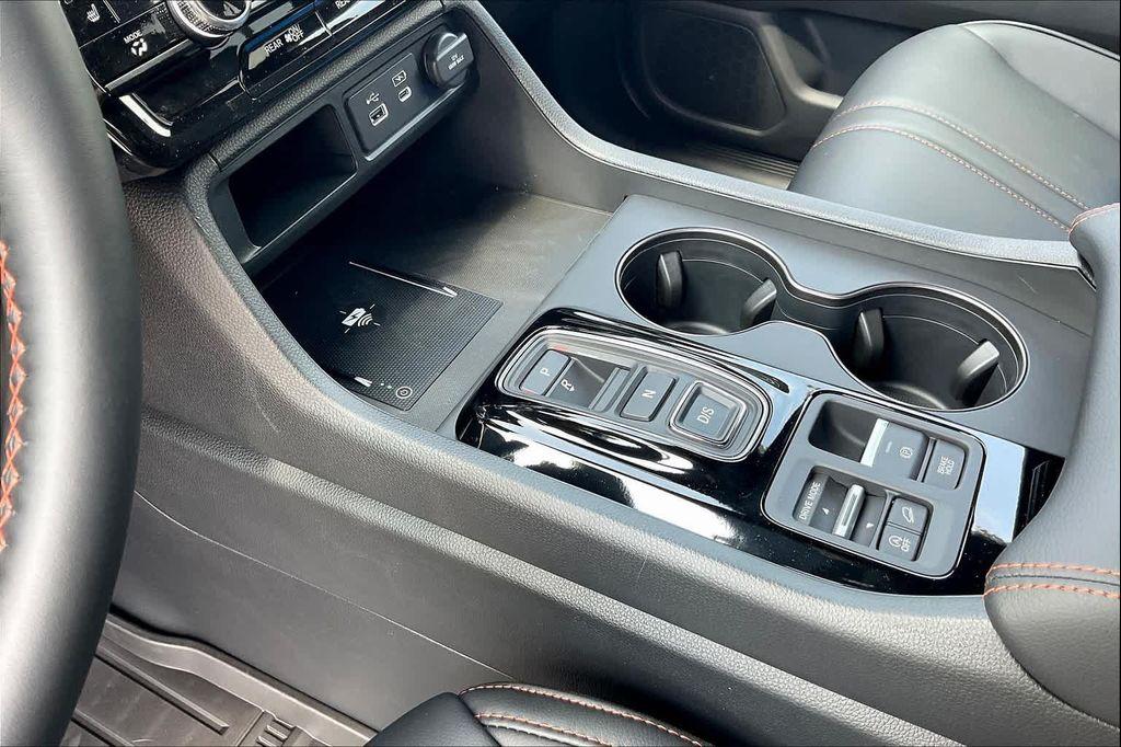 new 2025 Honda Pilot car, priced at $49,875