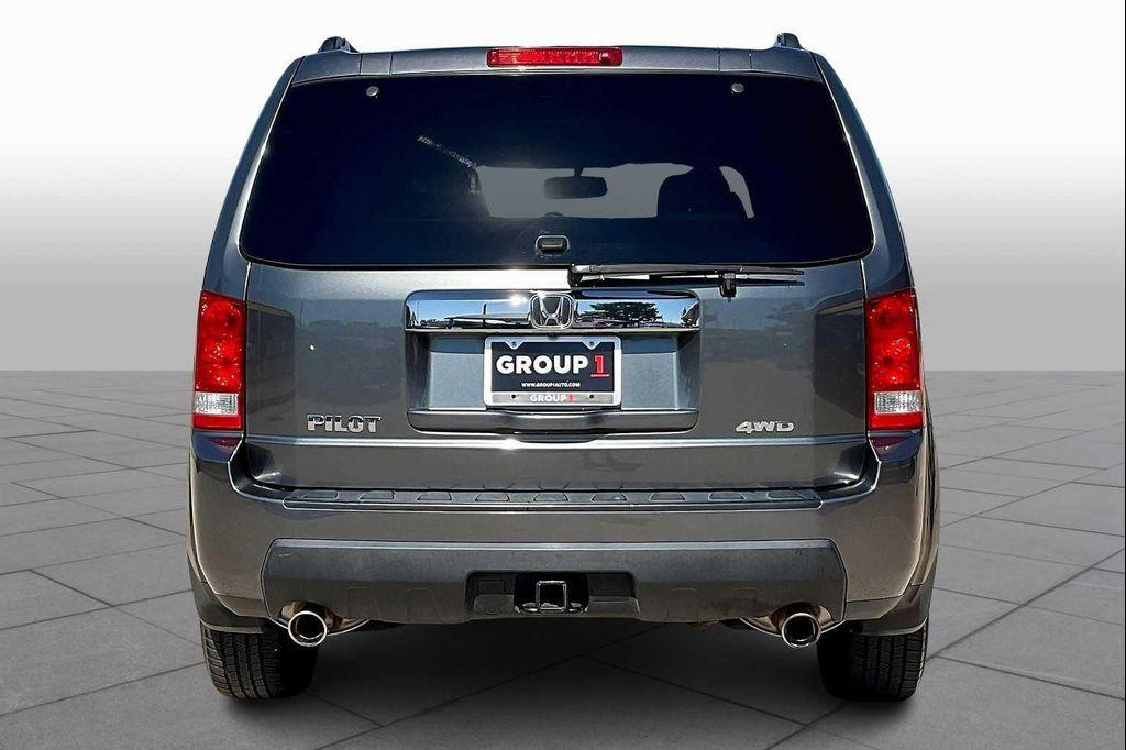 used 2011 Honda Pilot car, priced at $7,999