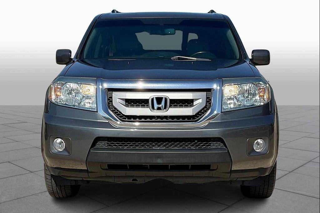 used 2011 Honda Pilot car, priced at $7,999