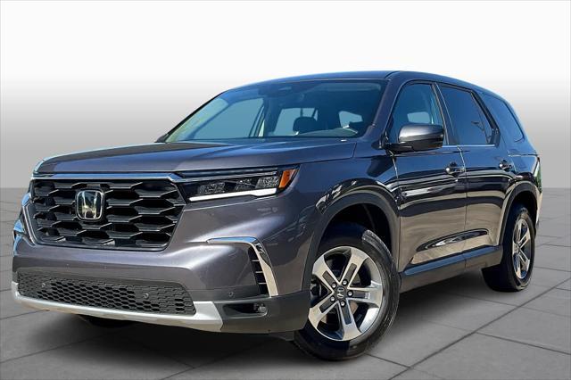 new 2025 Honda Pilot car, priced at $46,695