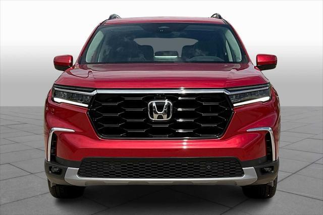 new 2025 Honda Pilot car, priced at $54,985