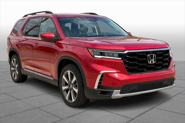 new 2025 Honda Pilot car, priced at $54,985