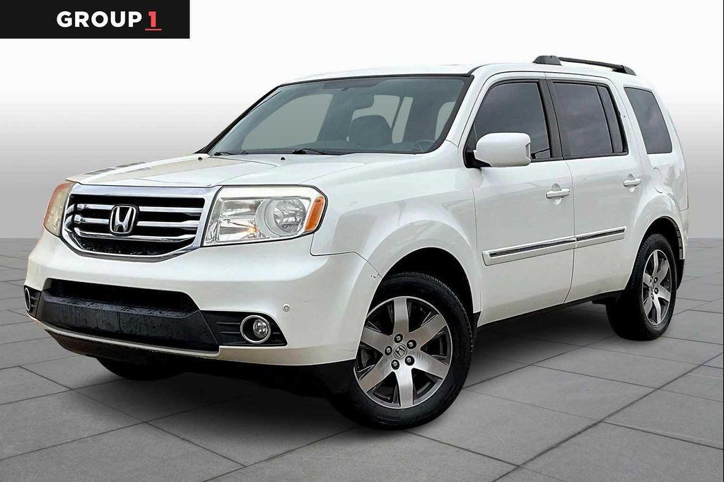 used 2014 Honda Pilot car, priced at $7,999
