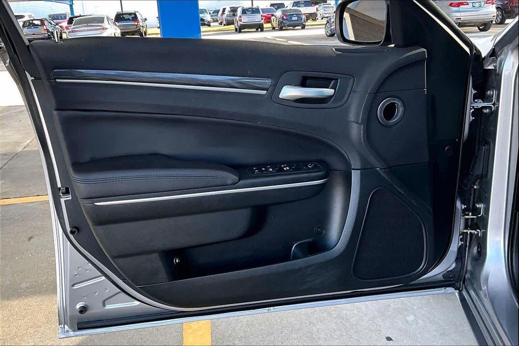 used 2018 Chrysler 300 car, priced at $17,999