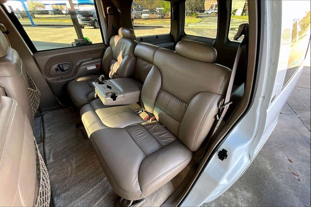 used 1999 GMC Yukon car, priced at $6,999