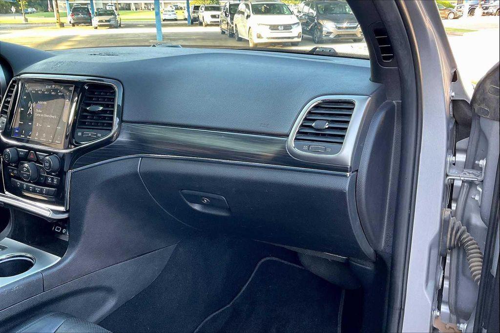 used 2019 Jeep Grand Cherokee car, priced at $19,599