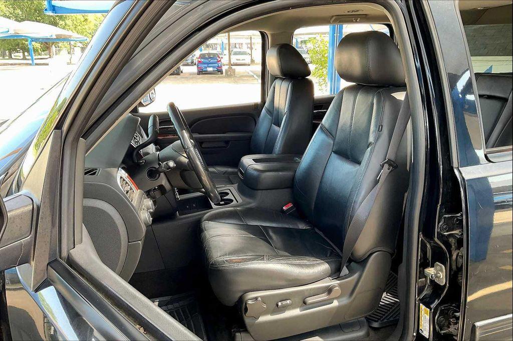 used 2011 Chevrolet Suburban car, priced at $6,999