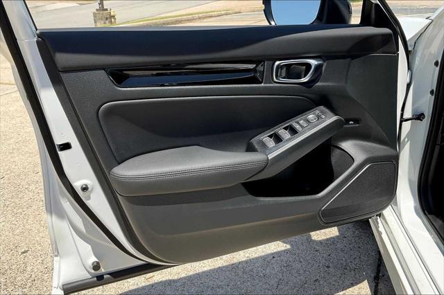 new 2026 Honda Civic Hybrid car, priced at $33,900