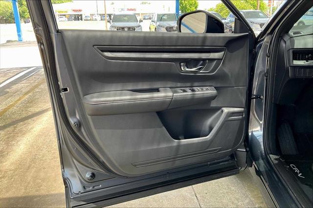 new 2026 Honda CR-V Hybrid car, priced at $37,025