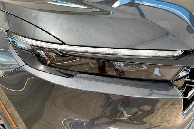 new 2026 Honda CR-V Hybrid car, priced at $37,025