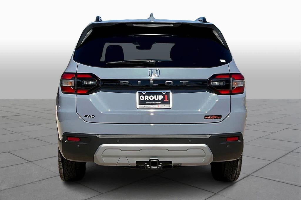 new 2025 Honda Pilot car, priced at $49,850