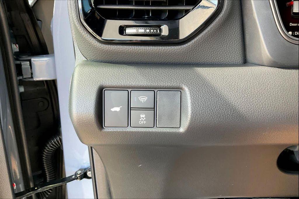 new 2025 Honda Pilot car, priced at $49,850