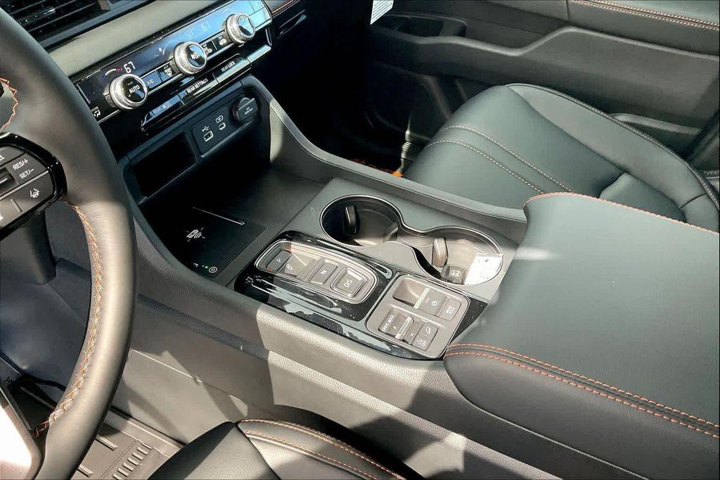 new 2025 Honda Pilot car, priced at $49,850