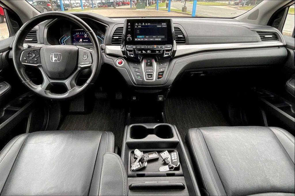 used 2024 Honda Odyssey car, priced at $35,000