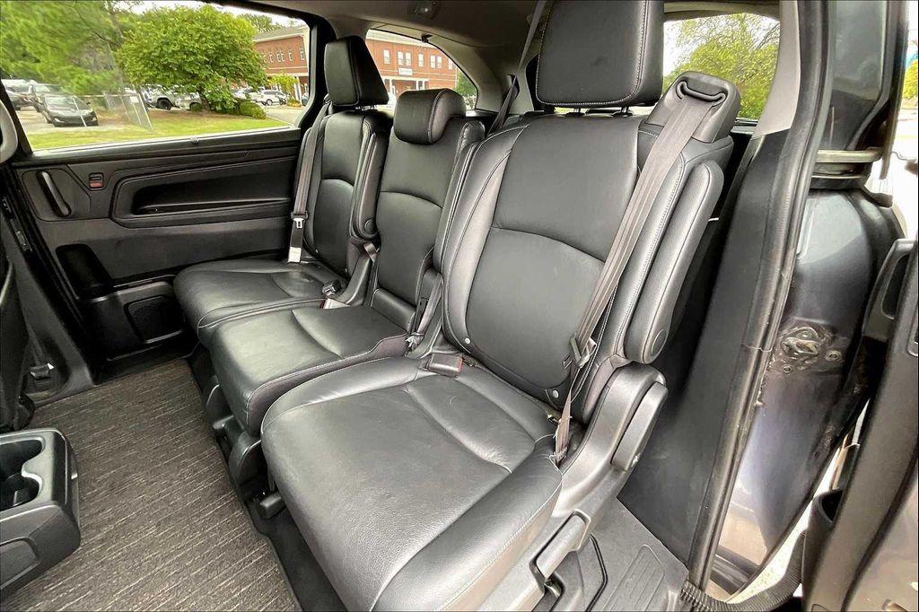used 2024 Honda Odyssey car, priced at $35,000