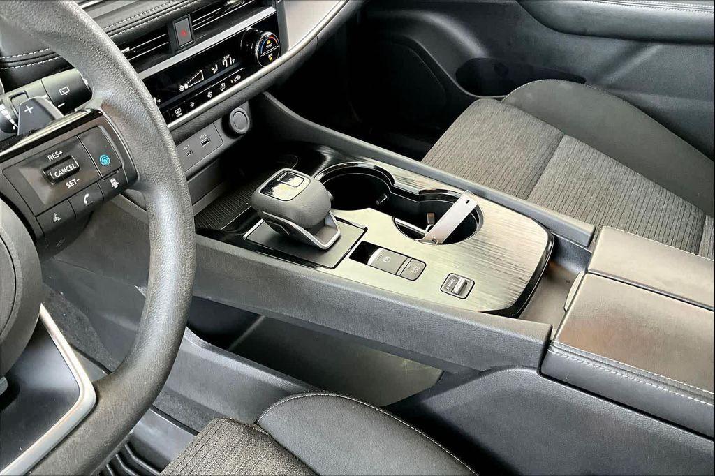 used 2023 Nissan Rogue car, priced at $21,999