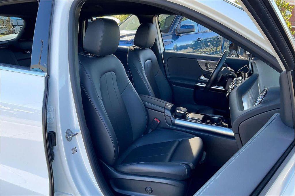 used 2021 Mercedes-Benz GLA 250 car, priced at $22,399