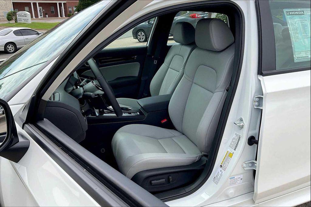 new 2026 Honda Civic Hybrid car, priced at $33,945