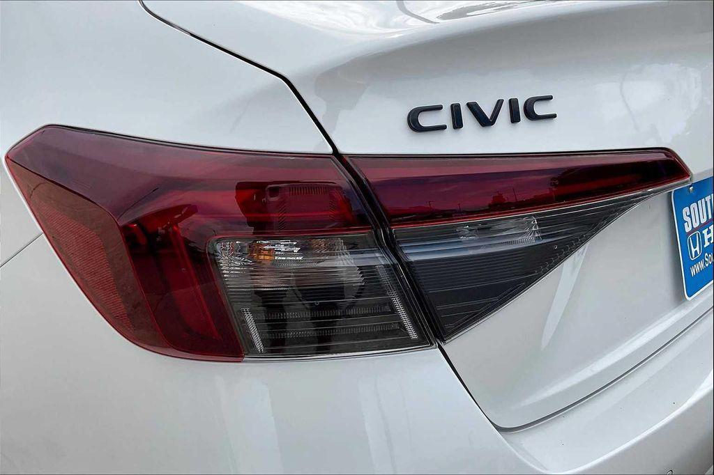 new 2026 Honda Civic Hybrid car, priced at $33,945