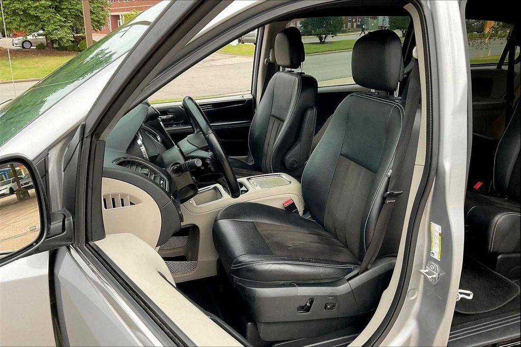 used 2019 Dodge Grand Caravan car, priced at $12,999