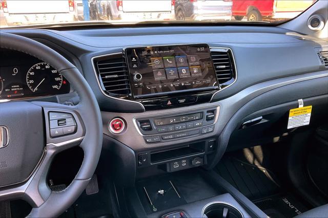 new 2025 Honda Ridgeline car, priced at $45,685
