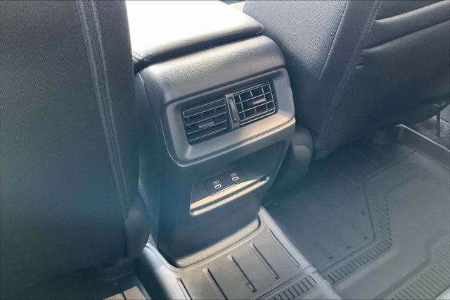 new 2025 Honda CR-V Hybrid car, priced at $38,000