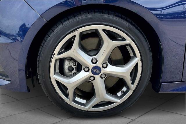 used 2016 Ford Focus ST car, priced at $13,999
