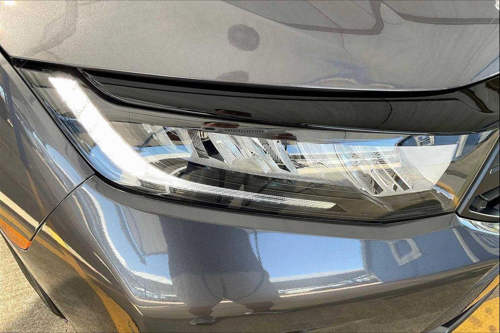 new 2026 Honda Odyssey car, priced at $44,290