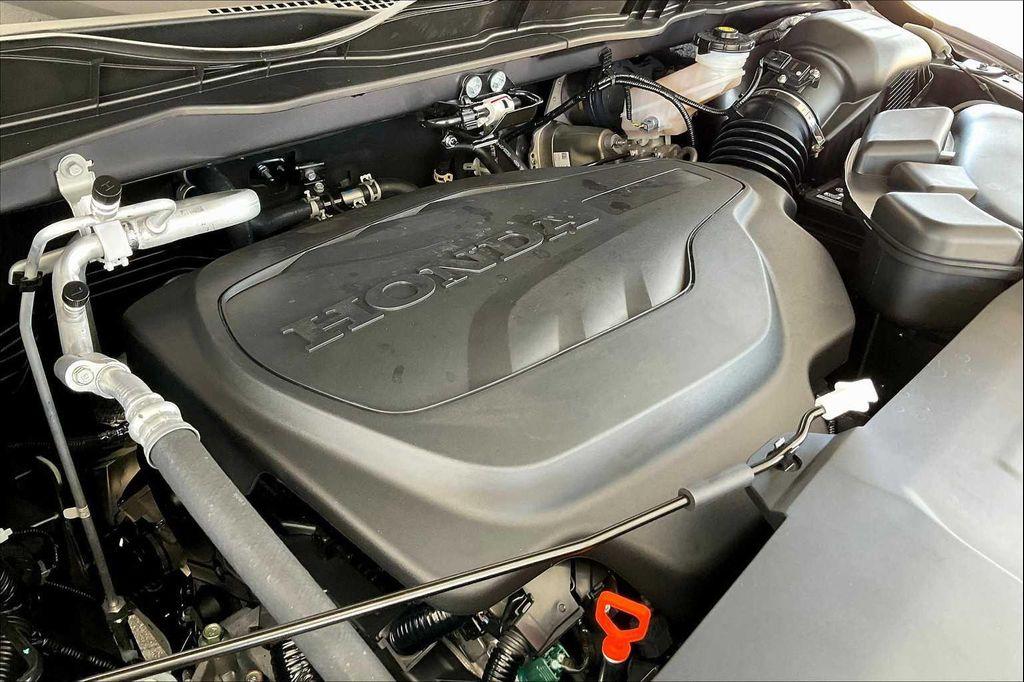 new 2026 Honda Odyssey car, priced at $44,290