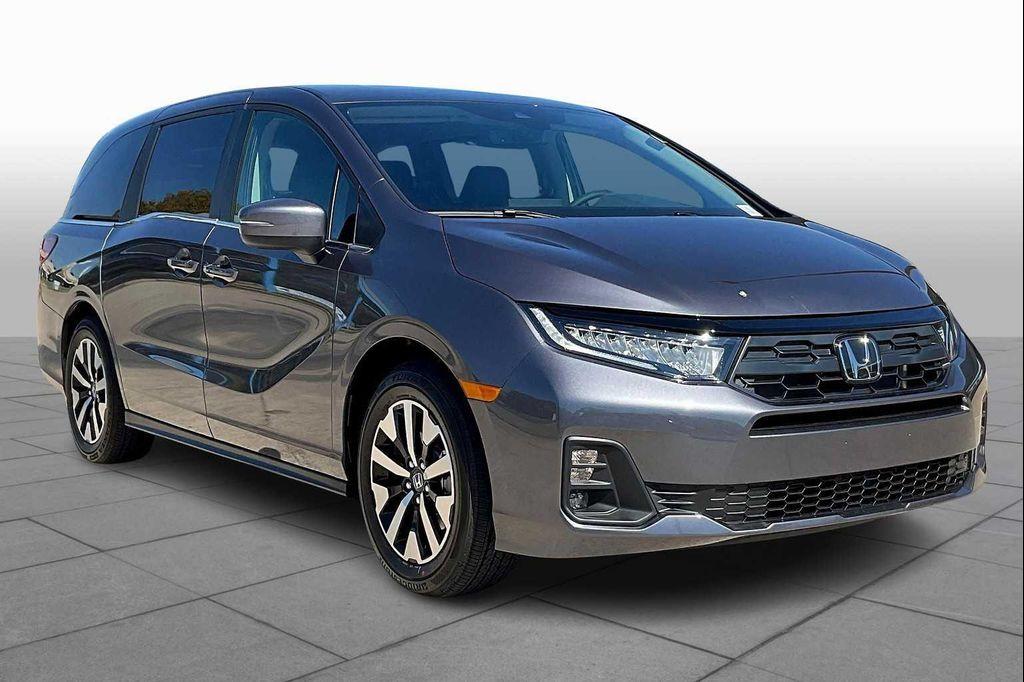 new 2026 Honda Odyssey car, priced at $44,290