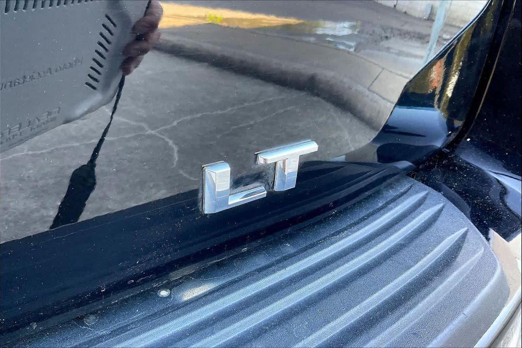 used 2023 Chevrolet Suburban car, priced at $37,999