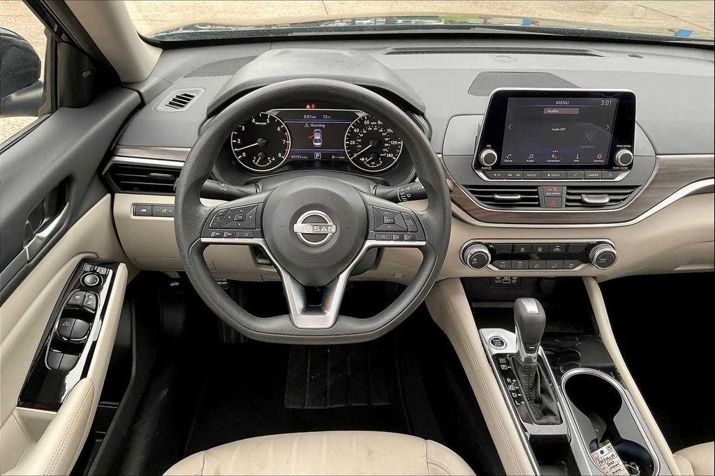 used 2023 Nissan Altima car, priced at $20,999