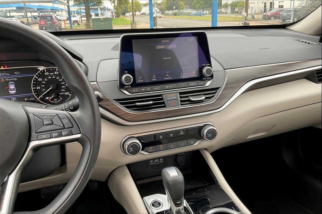 used 2023 Nissan Altima car, priced at $20,999
